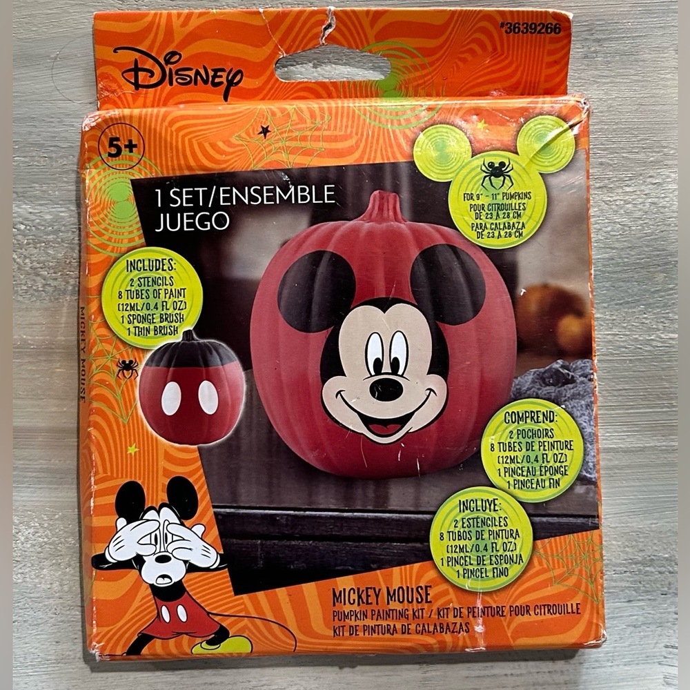 Disney Mickey Mouse Pumpkin Painting Kit - Halloween Craft (NEW)